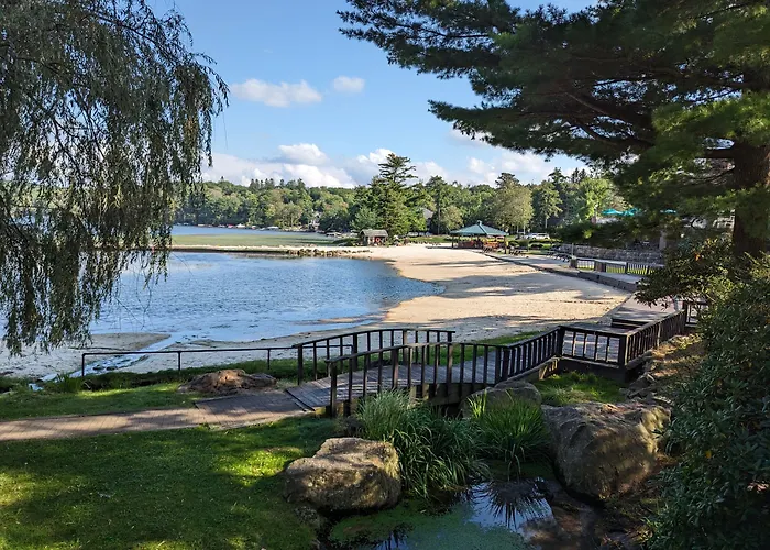 The Lodge Luxury Resort At Lake Harmony