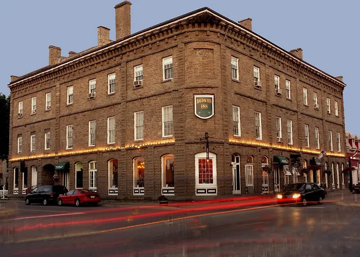 Baldachin Inn Merrickville