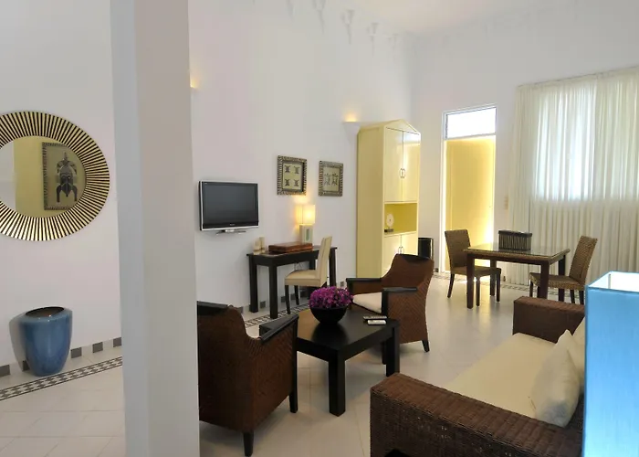 Coco Ocean Resort & Spa Bijilo