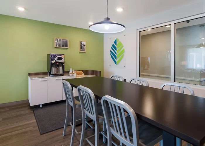 Woodspring Suites Wixom - Novi