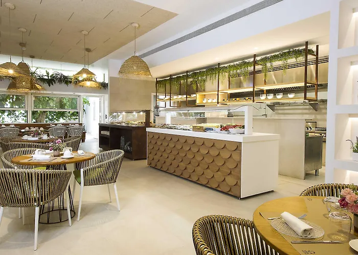 May Altafulla Beach Boutique Hotel