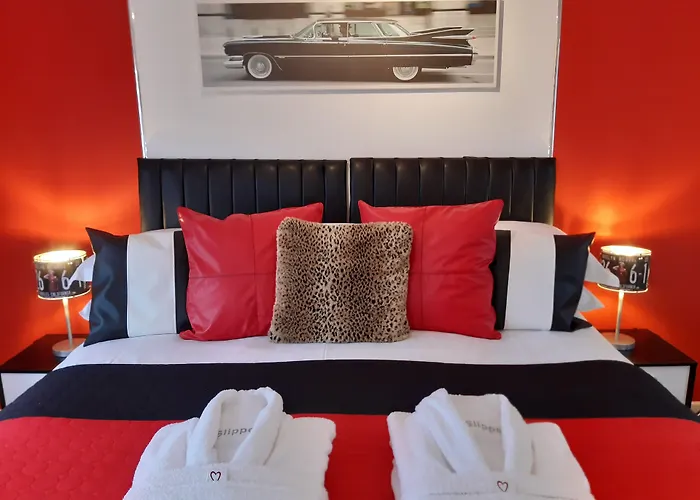 Cadillac Kustomz Guest House