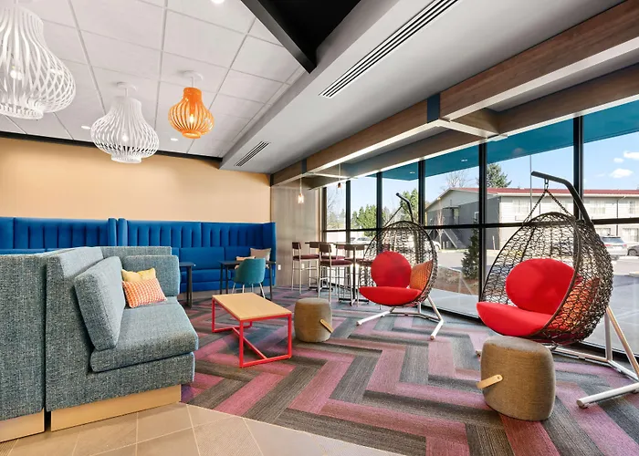 Tru By Hilton Portland Airport, Or