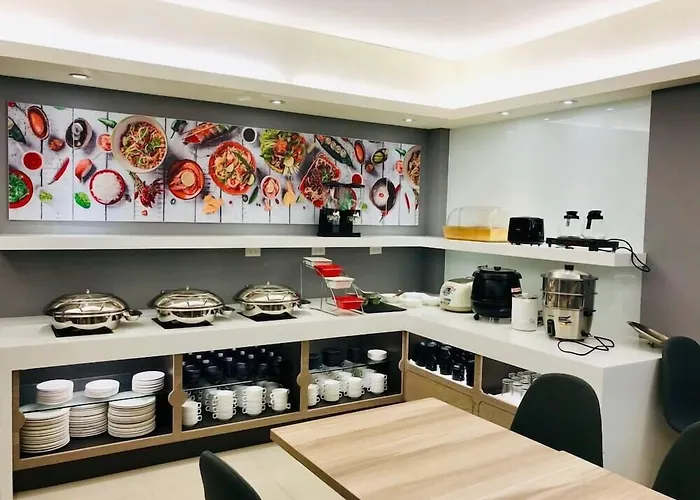 Hub Hotel Tucheng