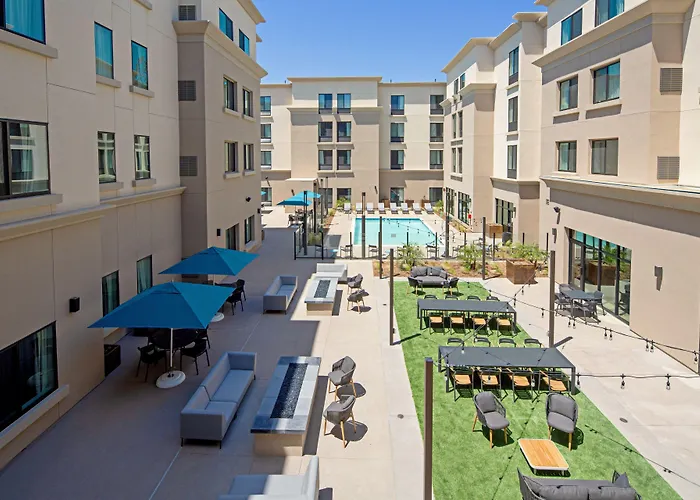 Residence Inn By Marriott Valencia