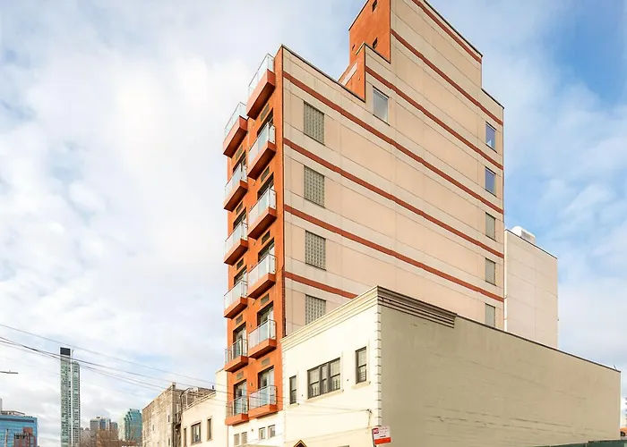 The Modernist Hotel