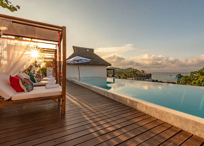 Sayulinda Hotel