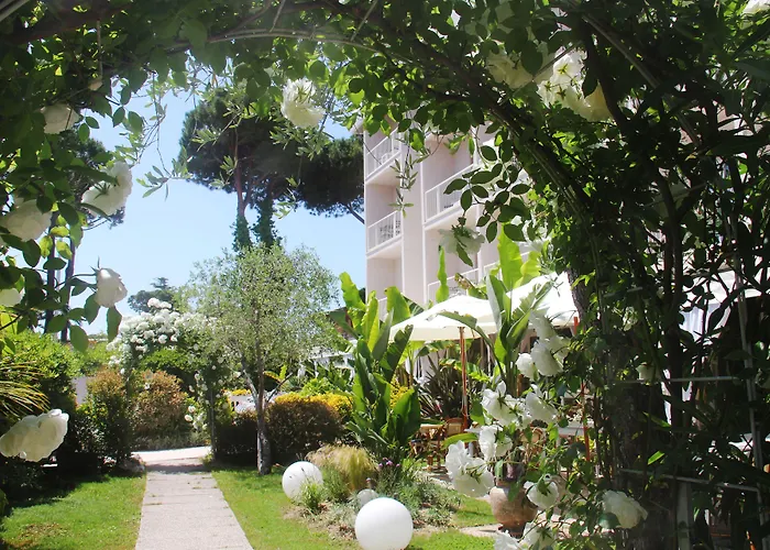 Hotel Bijou