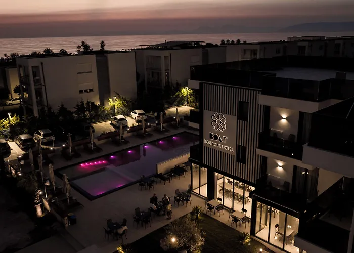 Bolt Boutique Hotel