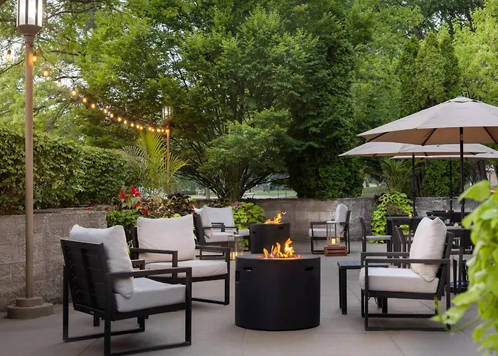 Embassy Suites By Hilton Detroit Troy Auburn Hills