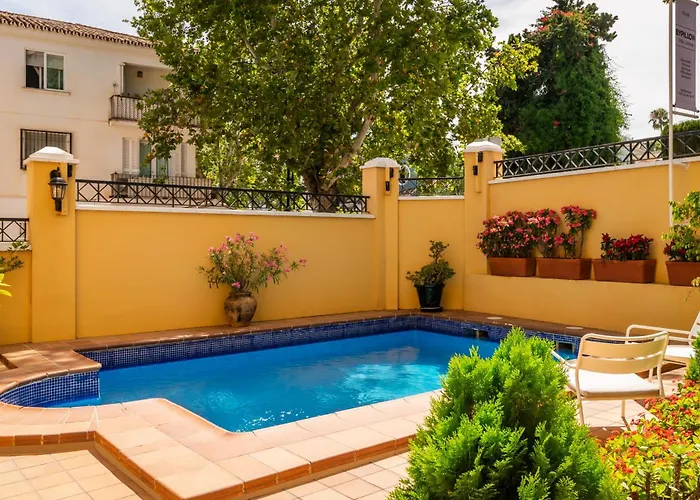 Bypillow Villa Lorena Adults Recommended