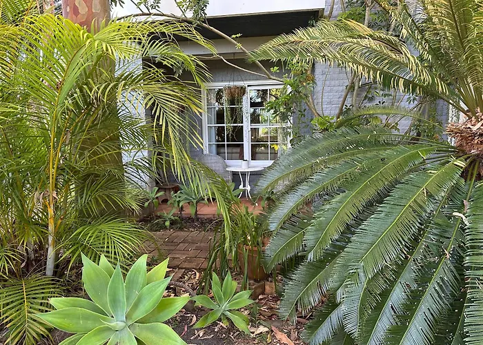 Palm Beach Bed & Breakfast