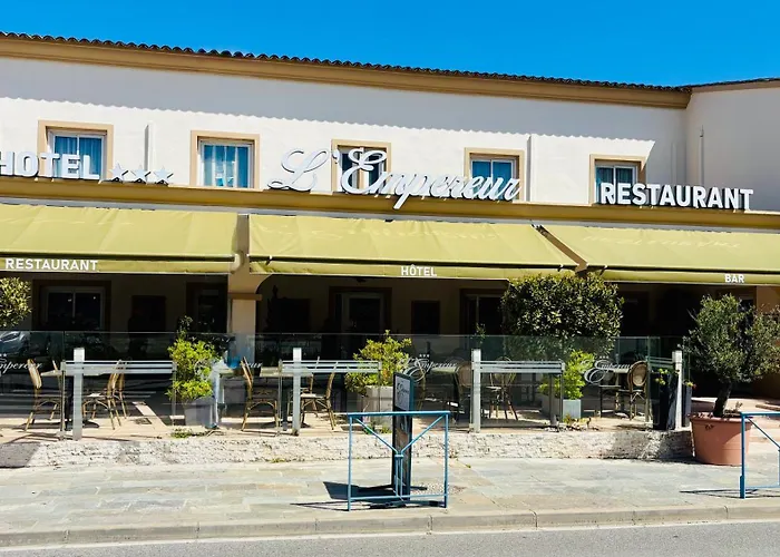 Hôtel Restaurant L' Empereur Aléria