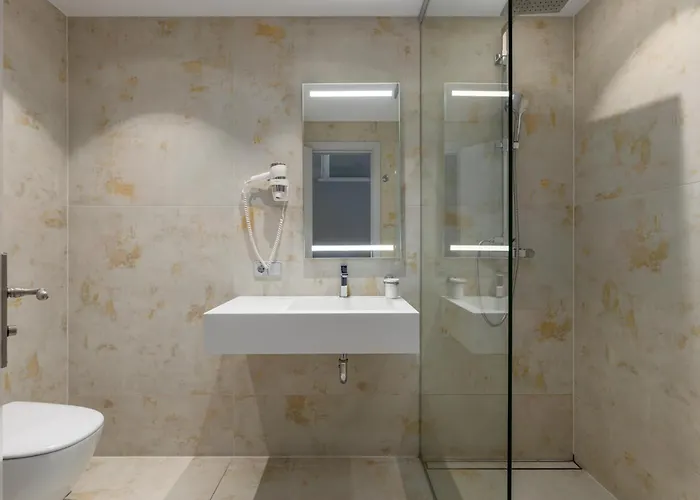 Roze Boutique Hotel