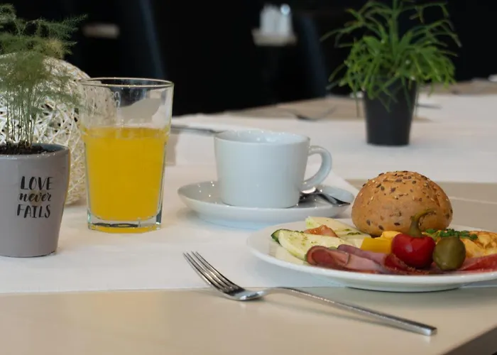 Pannonia Tower Hotel Parndorf