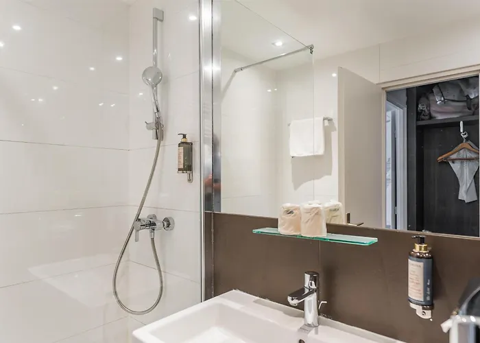 Best Western Hotel Acadie Paris Nord Villepinte