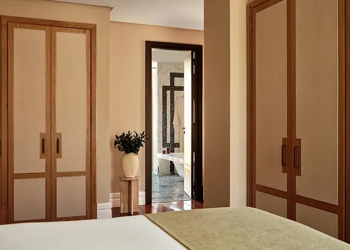 Unico d, Small Luxury s