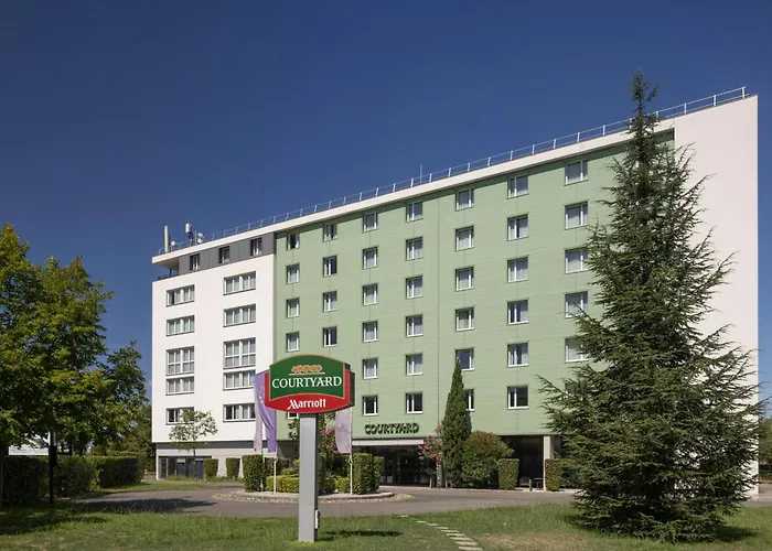 Courtyard By Marriott Toulouse Airport