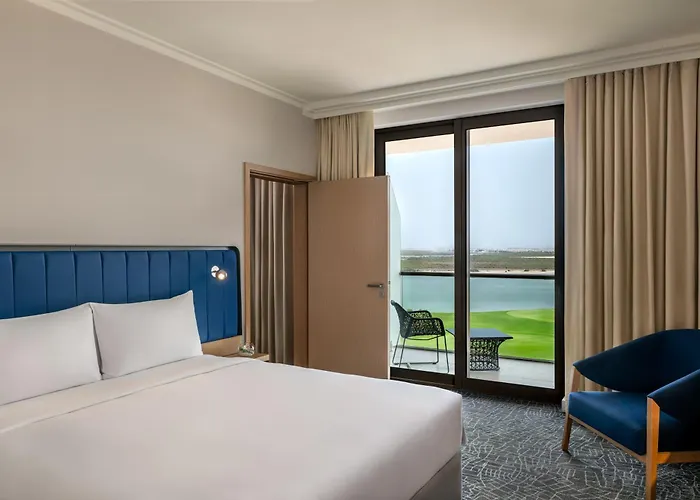 Yas Plaza Bay By Ihg