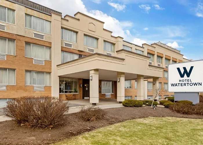 Hotel Watertown, Fort Drum