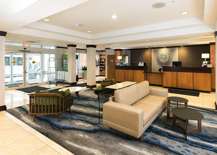Fairfield Inn & Suites By Marriott Milwaukee Airport
