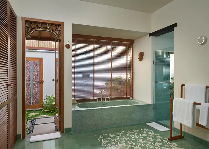 Tandjung Sari Hotel Sanur 