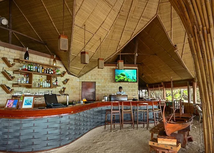 Makunudu Island- An Intimate Hideaway Hotel Makunudhoo 