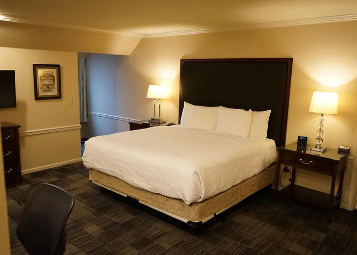 Wingate By Wyndham Bellingham Heritage Inn