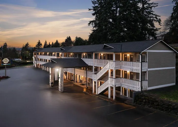 Basecamp Puyallup A Travelodge By Wyndham