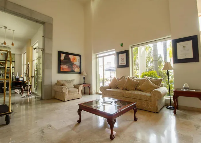 Hecthorny San Carlos Tequisquiapan, BW Signature Collection