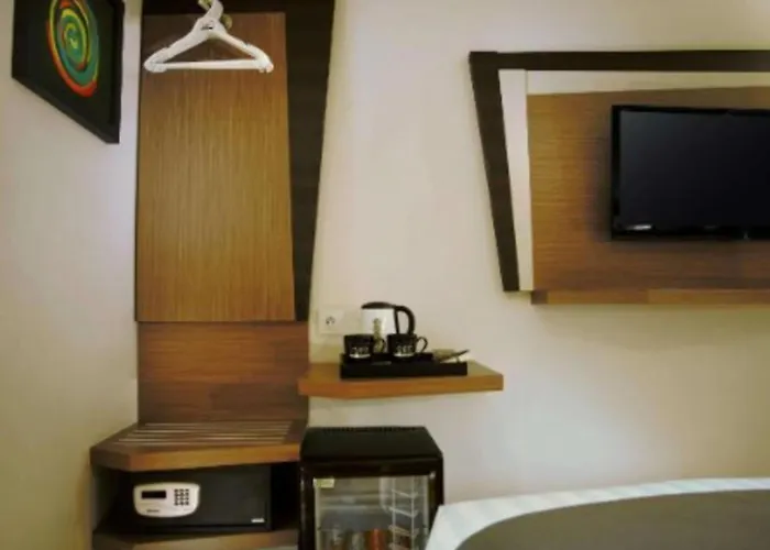 Hotel Neo - Kuta, Jelantik
