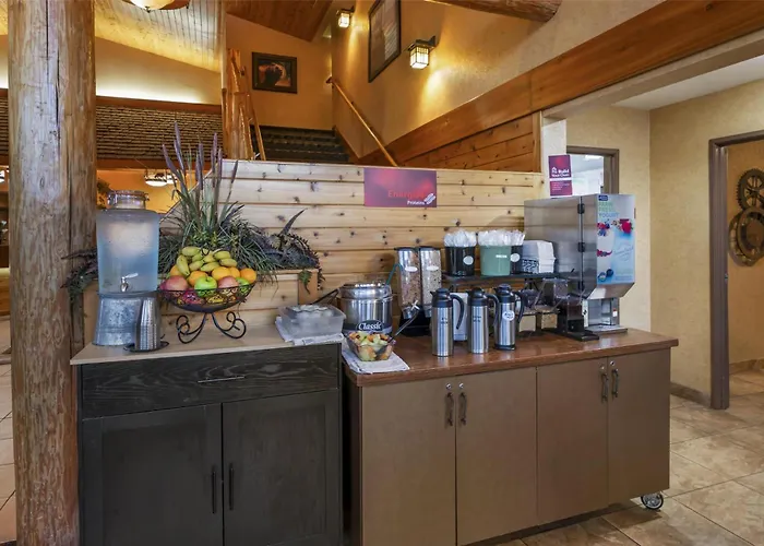 Best Western Plus Kelly Inn And Suites