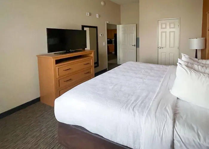 Mainstay Suites Sidney - Medical Center
