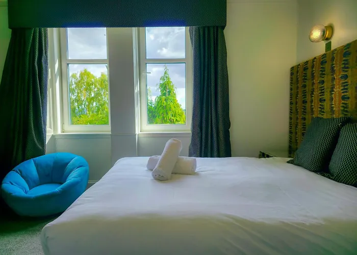 Lovat Hotel