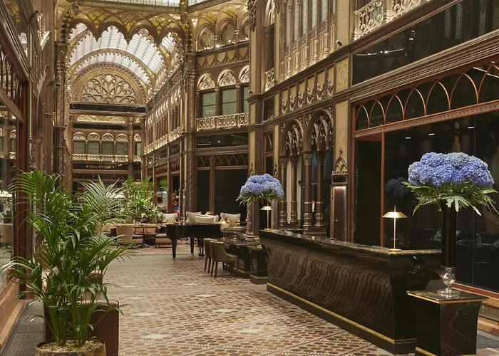 Parisi Udvar Hotel Budapest, Part Of Hyatt