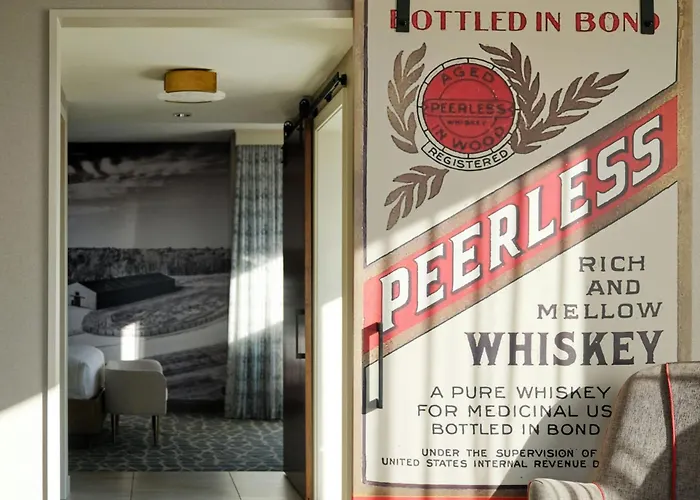 Hotel Distil, Autograph Collection