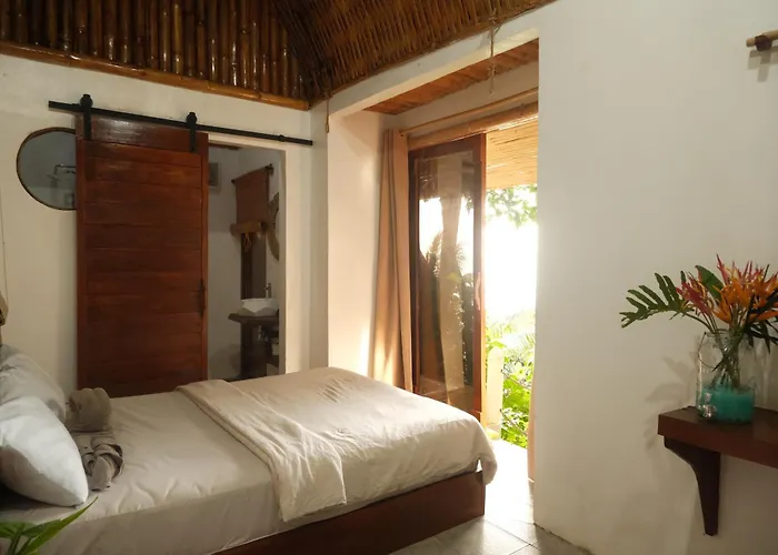 Cocovana Beach Resort (Adults Only)