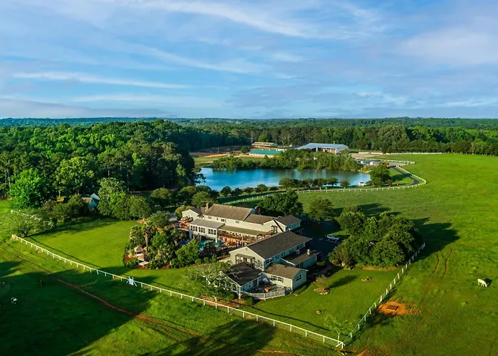 Southern Cross Guest Ranch