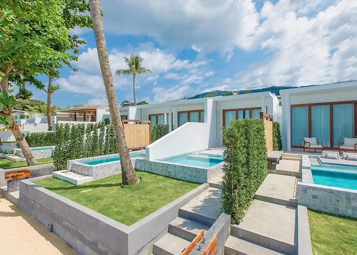White Whale Beachfront Pool Villa
