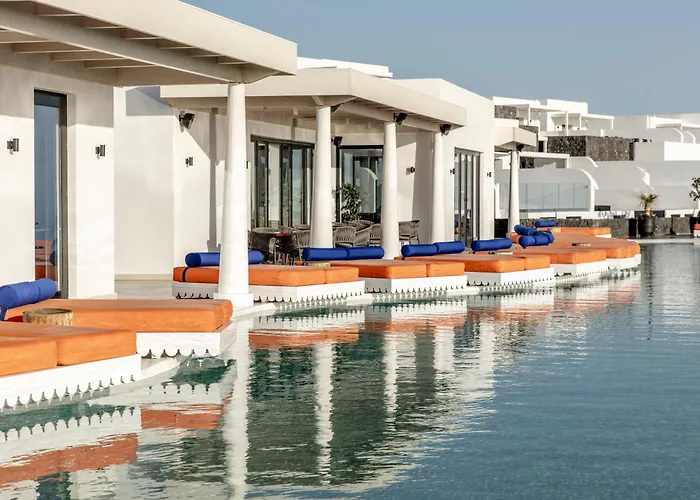 Cresanto Luxury Suites