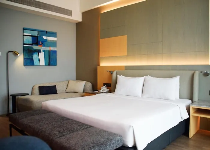 M World Hotel