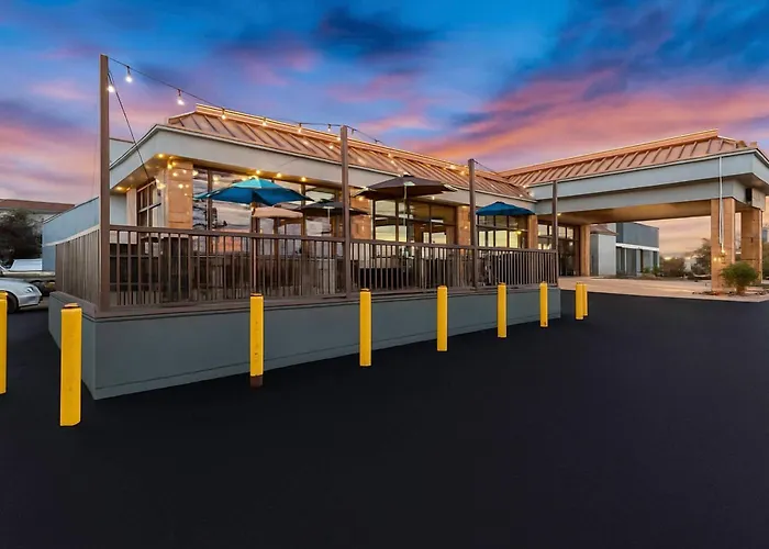 Suburban Studios Salt Lake City Airport