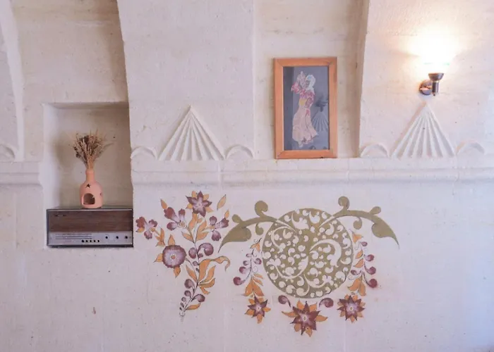 Kismet Cave House