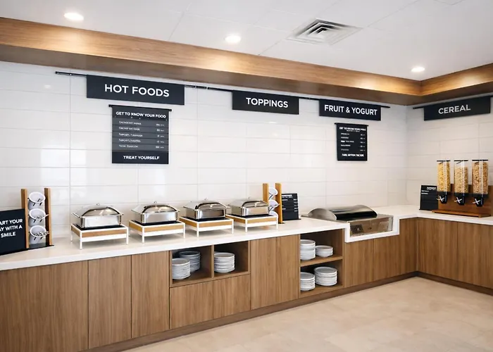 Holiday Inn & Suites West - Meadowvale By Ihg