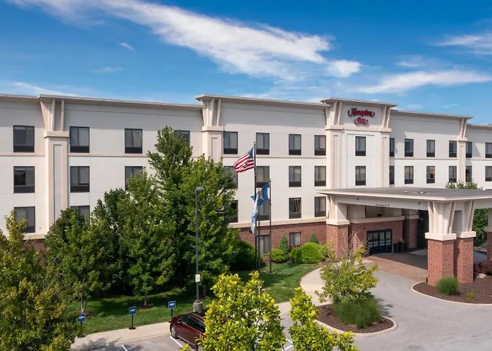Newly Renovated Hampton Inn Omaha West Lakeside