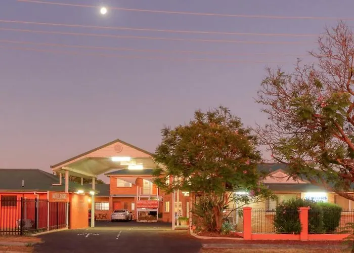 Across Country Motor Inn