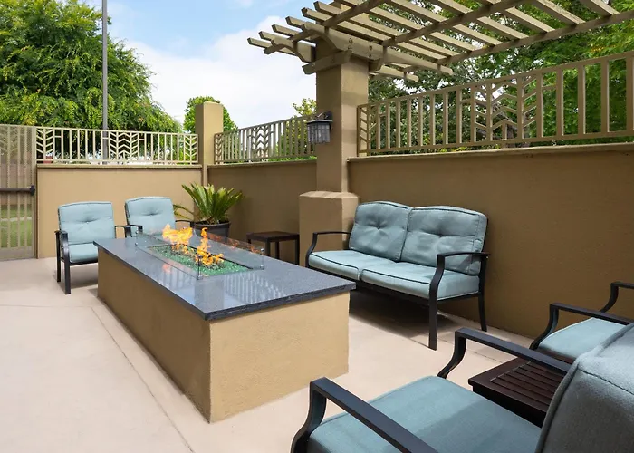Larkspur Landing Extended Stay Suites Renton
