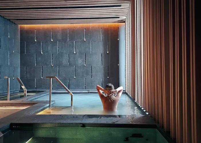 Silq Hotel & Residence