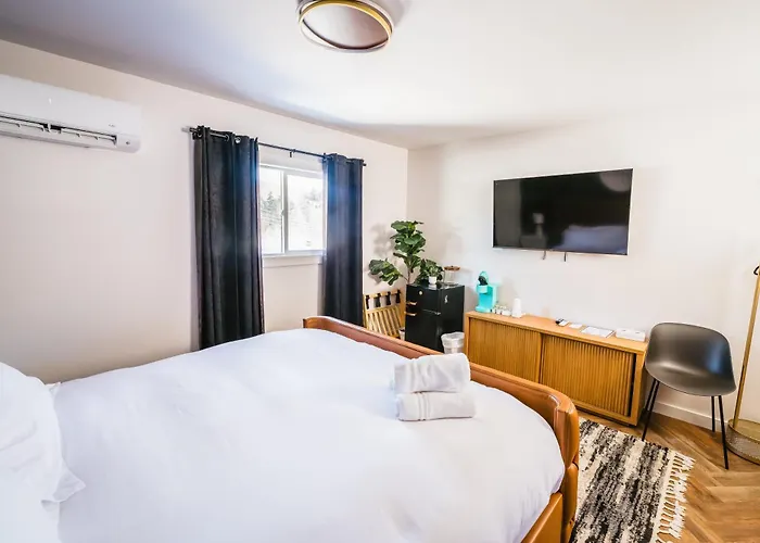 Chalet 239-Boutique Hotel West Dover