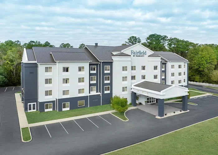 Fairfield Inn & Suites Lake City